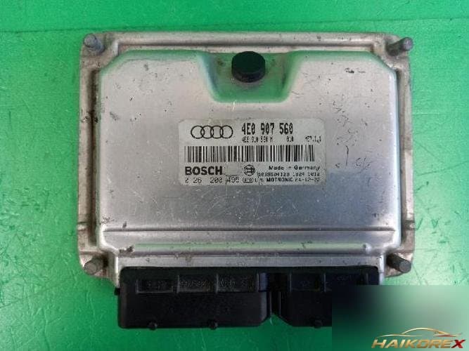 Audi A8 2005 — блок управления двигателем ECU 4E0 907 560