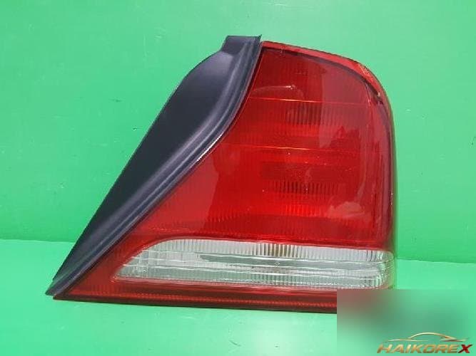 Daewoo Magentis 2005 — фонарь задний комбинированный правый (пассажирский)