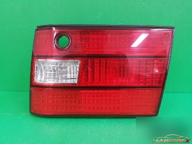 Lexus LS 1998 — резинка багажника