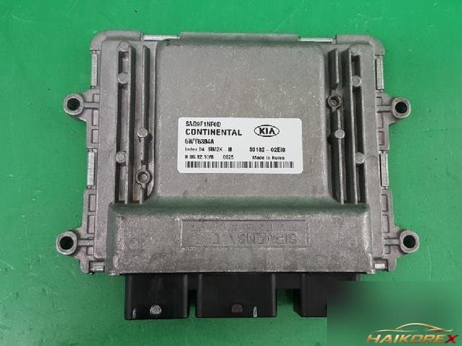 Kia Morning 2011 — блок управления двигателем ECU 3910202EI0