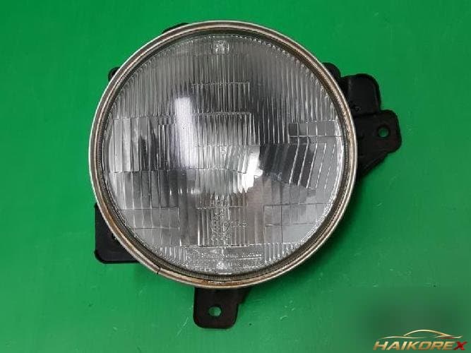 KG Mobility Korando 2001 — фара правая 8310206100