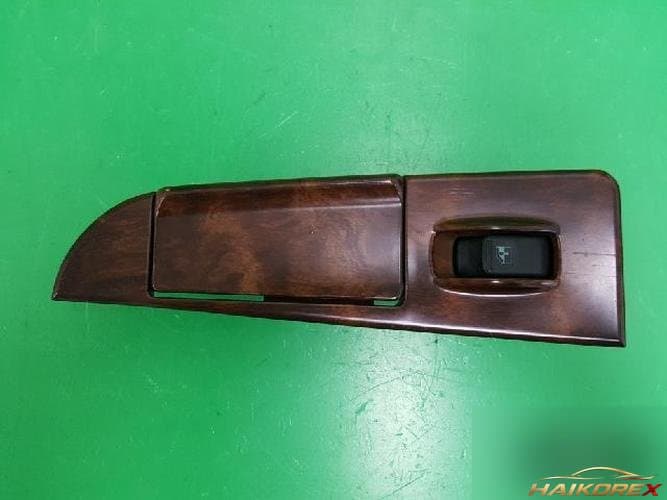 Hyundai Grandeur 2003 — кнопка стеклоподъемника 93580 39301XS