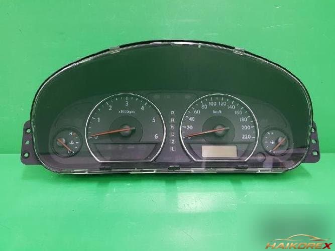Hyundai Trajet 2007 — панель приборов 94023 3A050 1