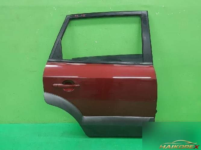 Hyundai Tucson 2006 — дверь задняя правая 770042E030