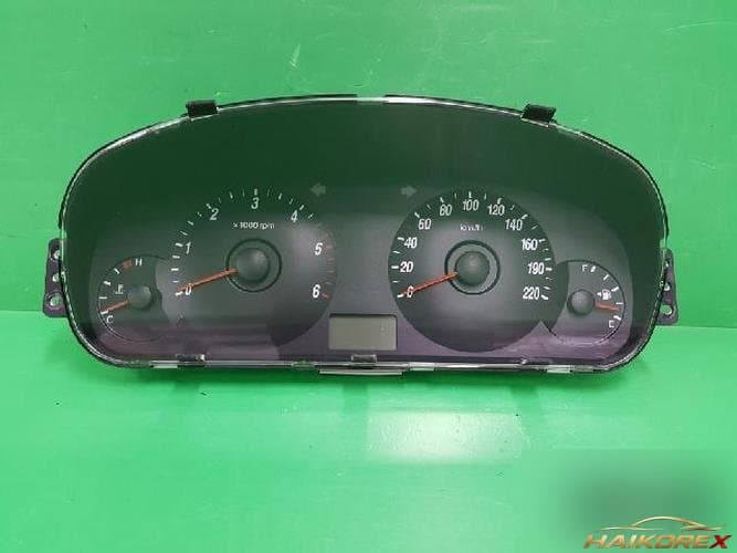 Hyundai Avante 2005 — приборная панель 94016 2D320 3