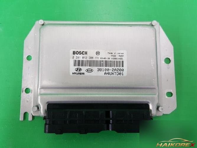 Hyundai Avante 2005 — блок управления двигателем ECU 39100-2A200-3