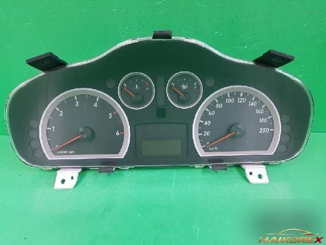 Hyundai Santa Fe 2005 — приборная панель 94005 26310 6