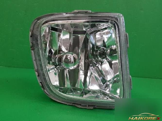 Hyundai Grand Starex 2007 — противотуманная фара правая 92202 4A600