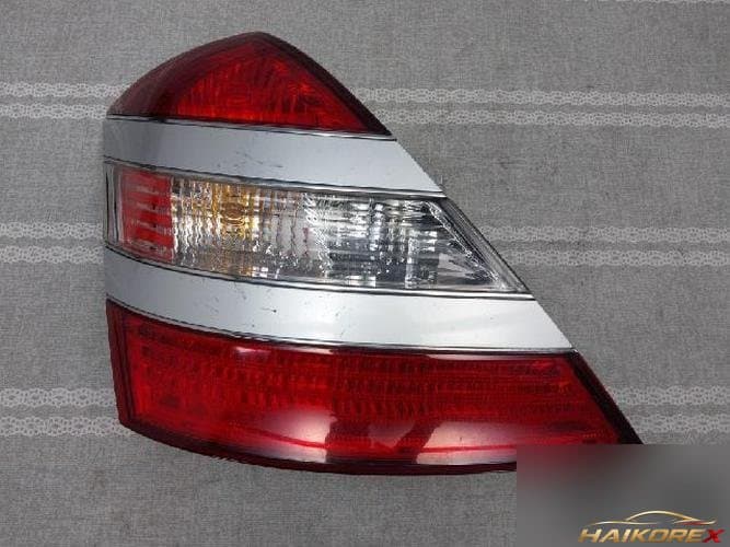 Mercedes-Benz S-Class 2007 — фонарь комбинированный задний левый (водительский) A221 820 0364 10