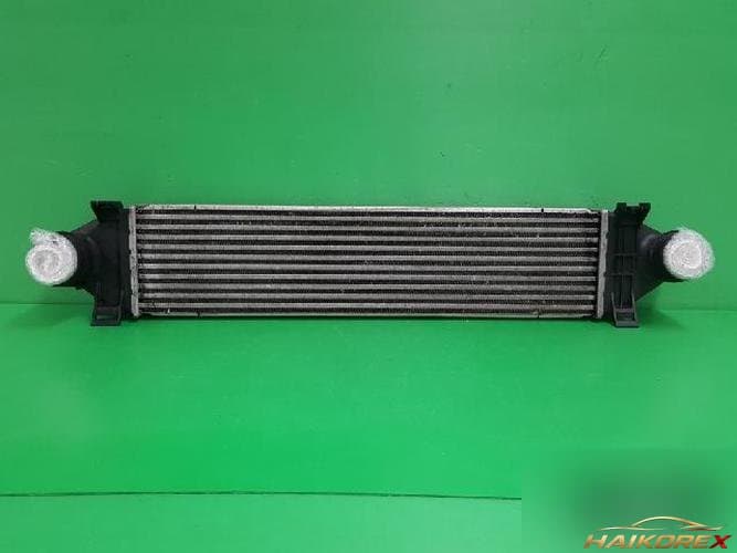 Land Rover Freelander 2010 — интеркулер 6G91 9L440 ED