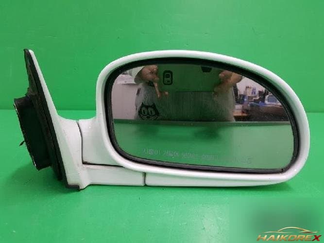 Hyundai Avante 1999 — зеркало боковое правое 87606 29480