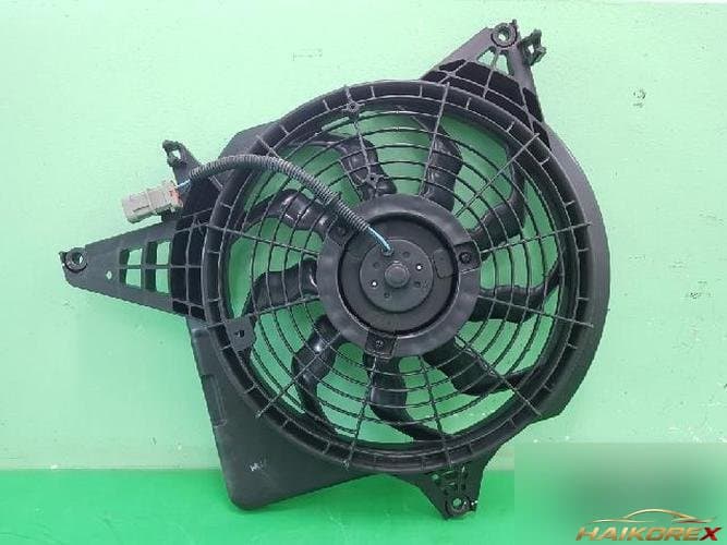 Hyundai Grandis Starex 2009 — конденсатор кондиционера 97730-4H000