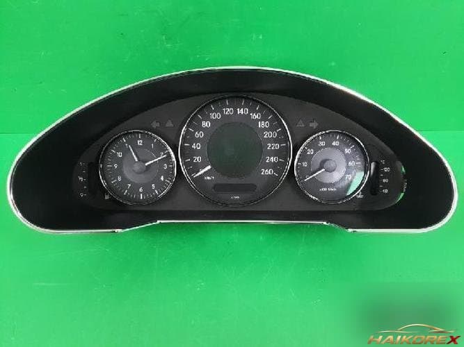 Mercedes-Benz CLS 2007 — приборная панель A 219 540 59 11