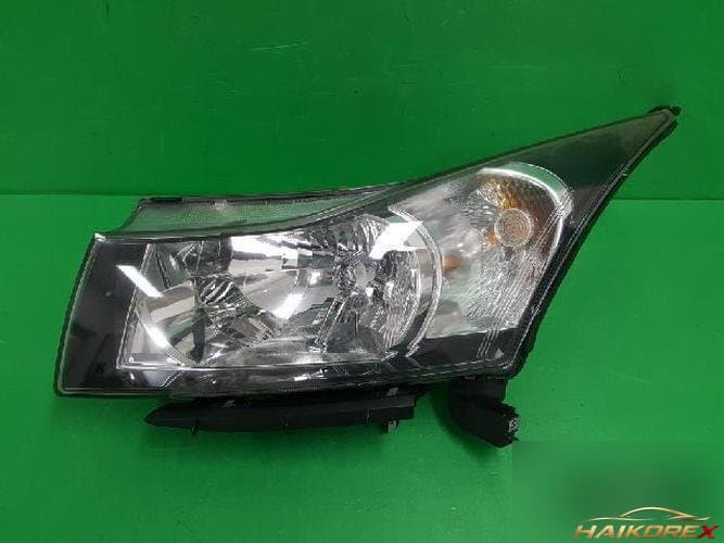 Daewoo Lacetti 2009 — фара левая 96827709