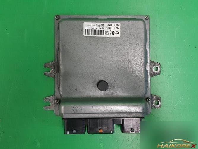 Renault SM5 2015 — ЭБУ 237105630R