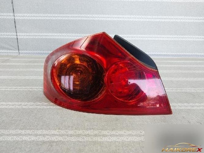 Infiniti G 2008 — фонарь задний левый (LED + обычные лампы)
