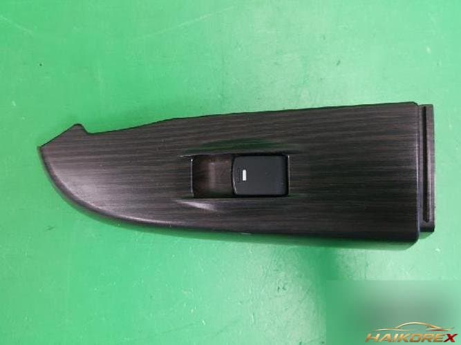 Renault SM3 2008 — кнопка стеклоподъемника 7846131710