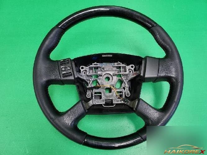Renault SM7 2009 — рулевое колесо 4620352092GG