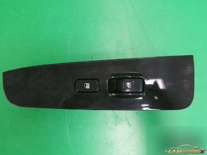 Kia Opirus 2009 — кнопка стеклоподъёмника правая