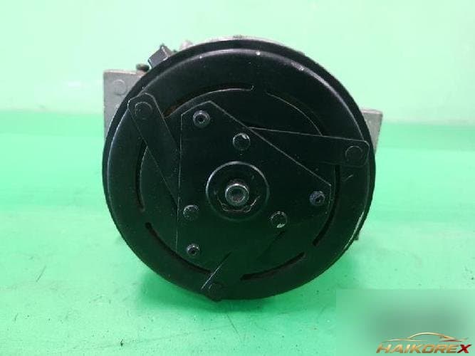 Renault SM5 2012 — компрессор кондиционера 506221 2710