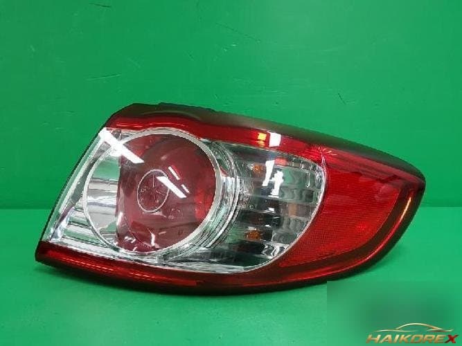 Hyundai Santa Fe 2010 — комбинированный задний фонарь правый (924022B500)