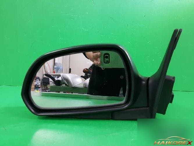 Hyundai Avante 2001 — боковое зеркало левое 87610 2D120 7