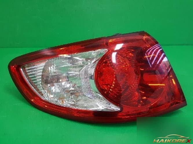 Hyundai Santa Fe 2007 — фонарь задний левый (комбинированный) 92401 2B000 10