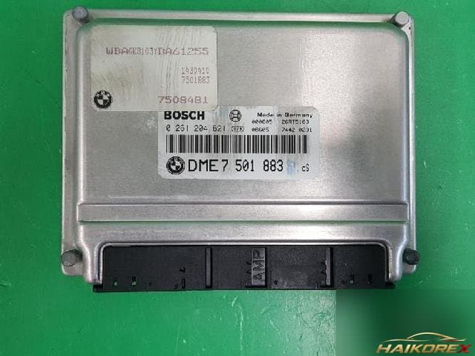 BMW 2000 — блок управления двигателем ECU 7 501 883