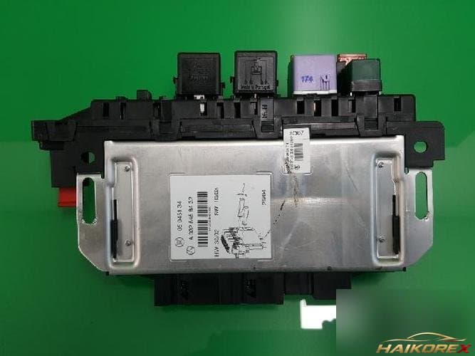 Mercedes-Benz S-Class 2008 — прочие детали A0325458432