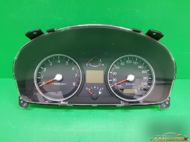 Hyundai Click 2004 — приборная панель 94003 1C020