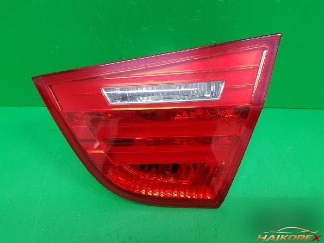 BMW 3 Series 2011 — накладка крышки багажника (с фонарём) 7289428 3