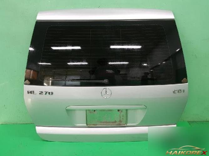 Mercedes-Benz M-Class 2004 — задняя дверь (дверь багажника)