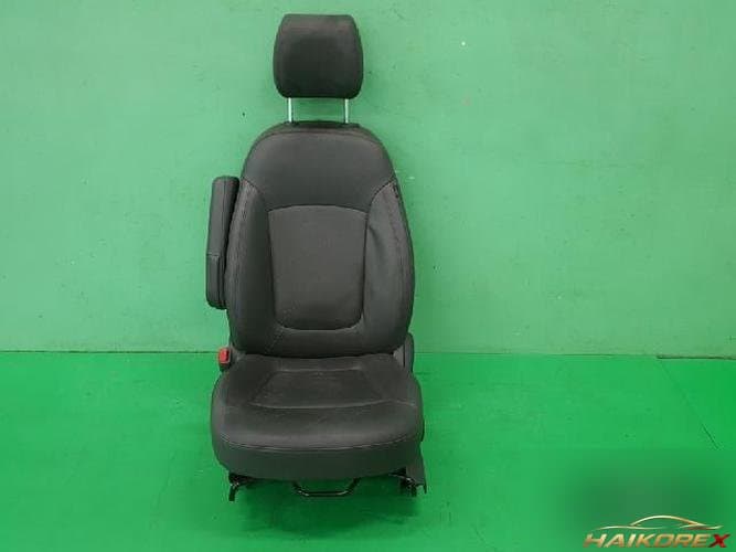 Hyundai Avante 2008 — сиденье переднее левое
