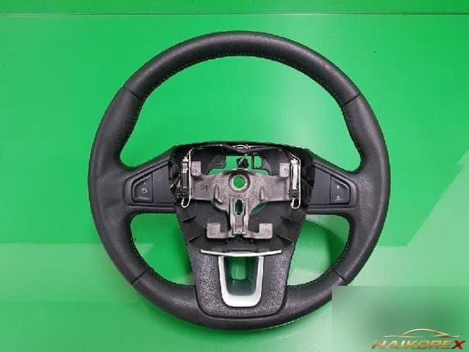 Renault SM7 2012 — руль