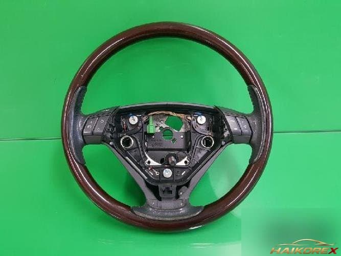 Volvo S60 2003 — рулевое колесо