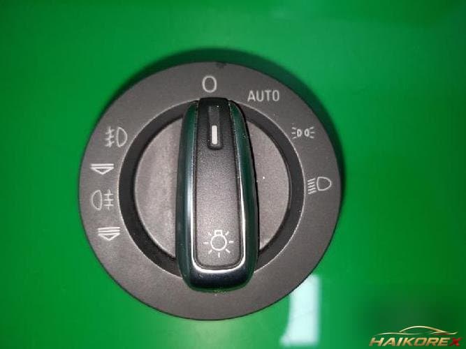 Audi A6 2010 — кнопка/переключатель 4F1941531E