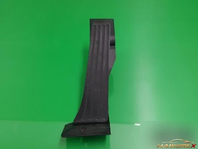 BMW X Series 2005 — педаль акселератора 35426766930