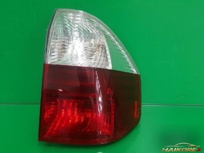 BMW X-серия 2005 — комбинированный фонарь задний правый (пассажирский)