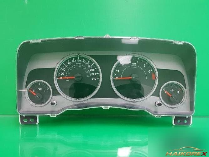 Jeep Compass 2007 — приборная панель P05107016AE
