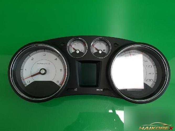 Peugeot 308 2009 — приборная панель 9665107680