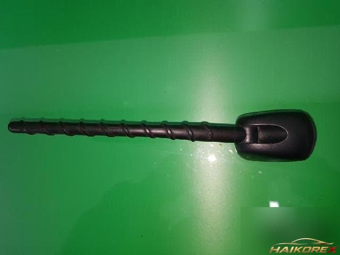Hyundai Santa Fe 2008 — антенна 962502B200