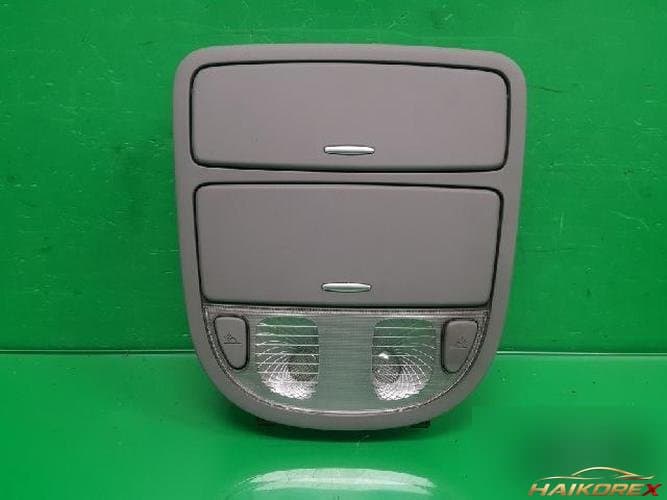 Hyundai Santa Fe 2008 — салонный светильник 928002B011J4