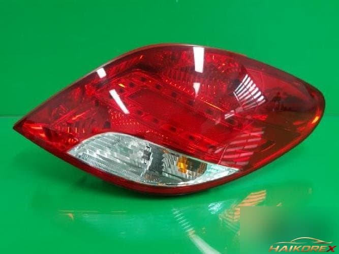 Peugeot 207 2011 — фонарь комбинированный задний правый (9686565980)