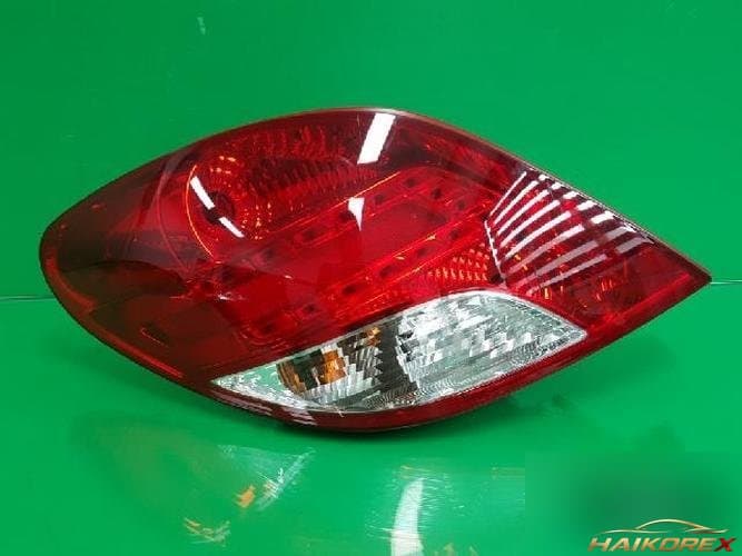 Peugeot 207 2011 — комбинированный фонарь задний левый (водительский) 9686566080