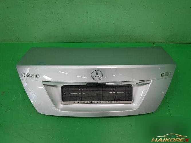 Mercedes-Benz C-класс 2009 — крышка багажника