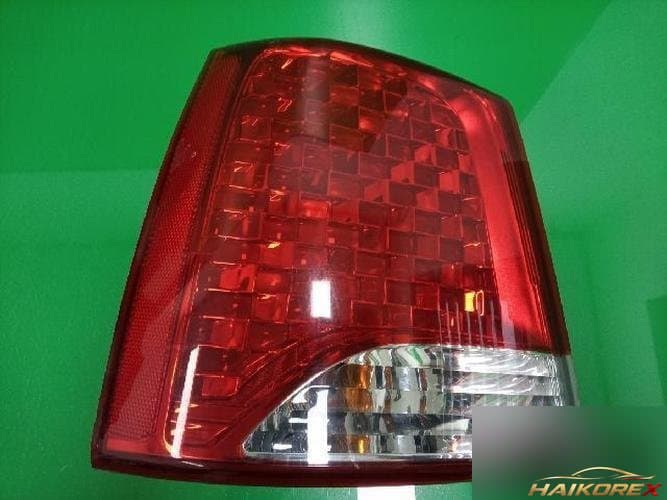 Kia Sorento 2010 — фонарь задний левый в сборе 92401 2P000