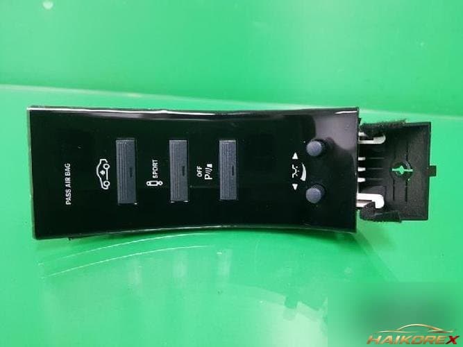 Mercedes-Benz S-Class 2011 — панель приборов A 221 821 6751