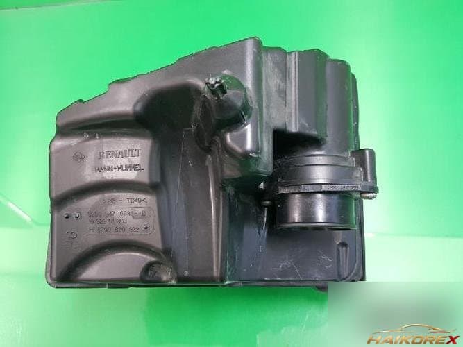 Renault SM3 2012 — корпус воздушного фильтра 8200 847 663