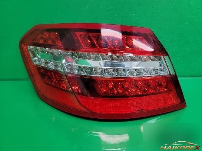 Mercedes-Benz S-Class 2007 — фонарь задний левый в сборе A2129060558