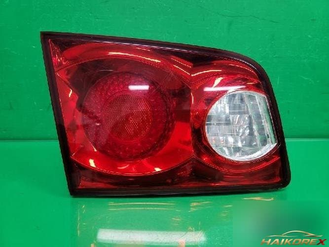 Kia Roche 2007 — накладка задней двери левая 924052G005